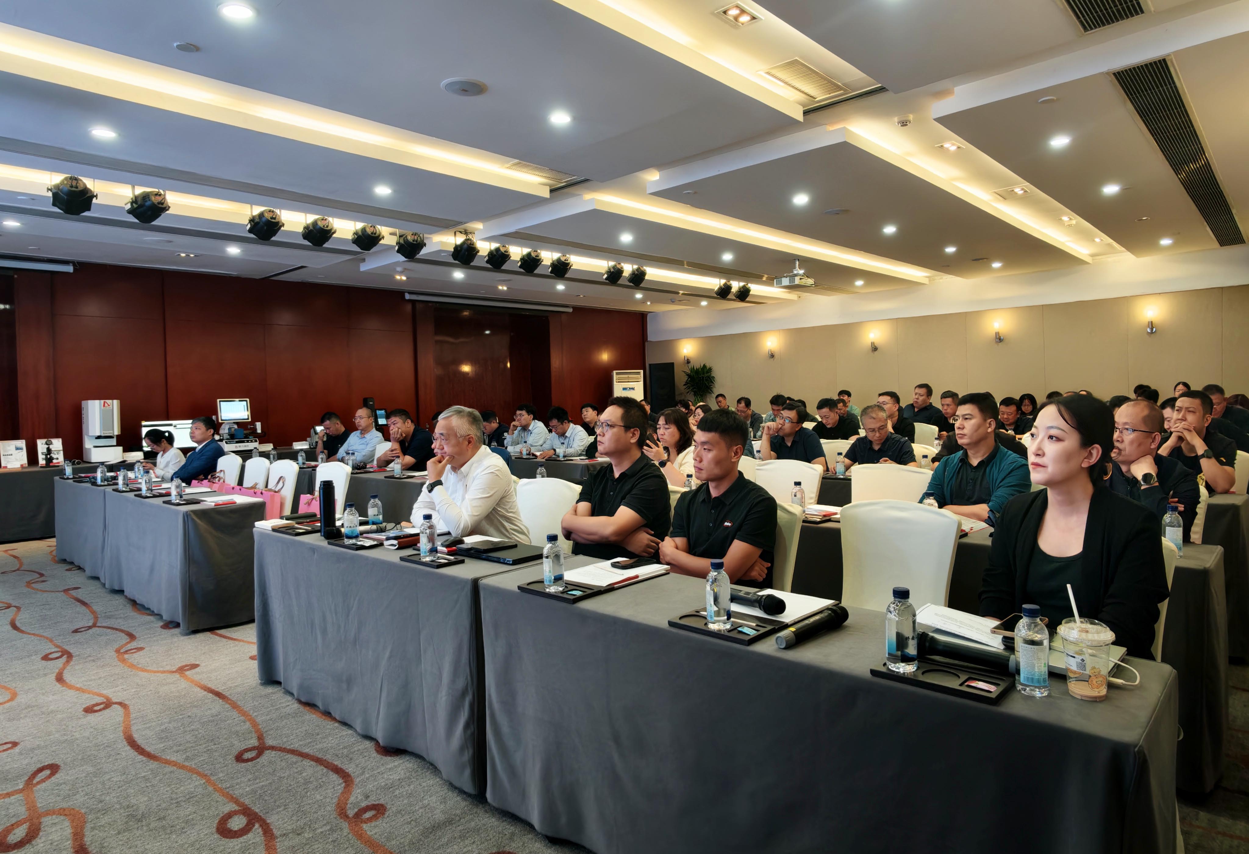 德力測(cè)控西北區(qū)域交流會(huì)圓滿(mǎn)落幕，共探測(cè)量技術(shù)新未來(lái)！